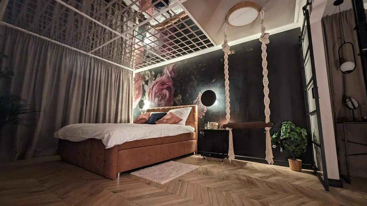 Secret Garden Apartment Warszawa